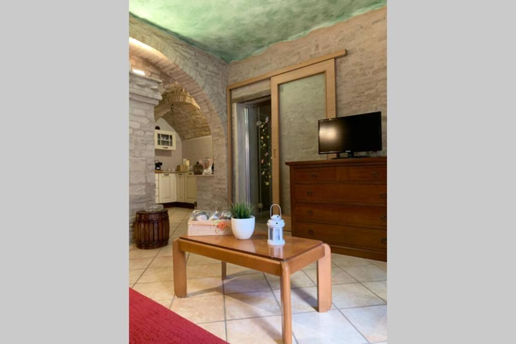 MonterubbianoLa Grotta - Casa Con Grotta Sotterranea公寓 外观 照片
