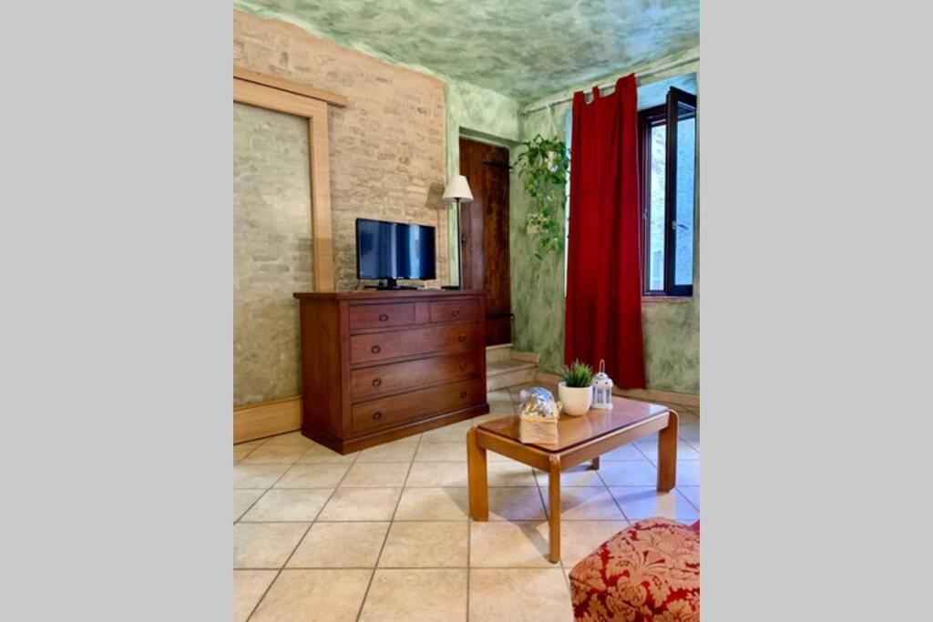 MonterubbianoLa Grotta - Casa Con Grotta Sotterranea公寓 外观 照片